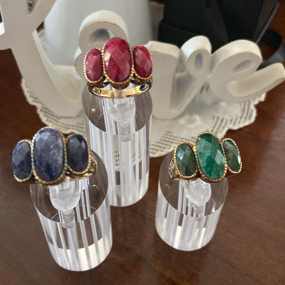 Lovely preowned rings size 7